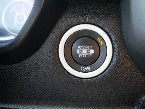 Used 2021 RAM 1500 Big Horn AWD/4WD image 30