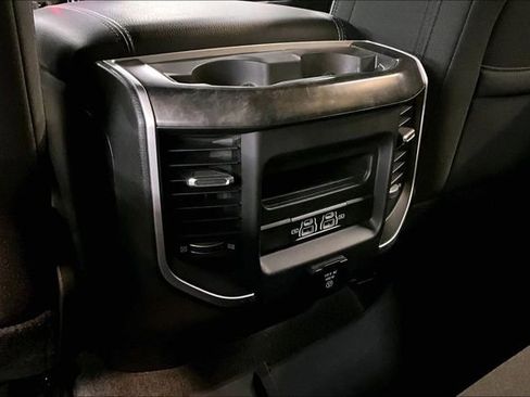 Used 2021 RAM 1500 Big Horn image 11