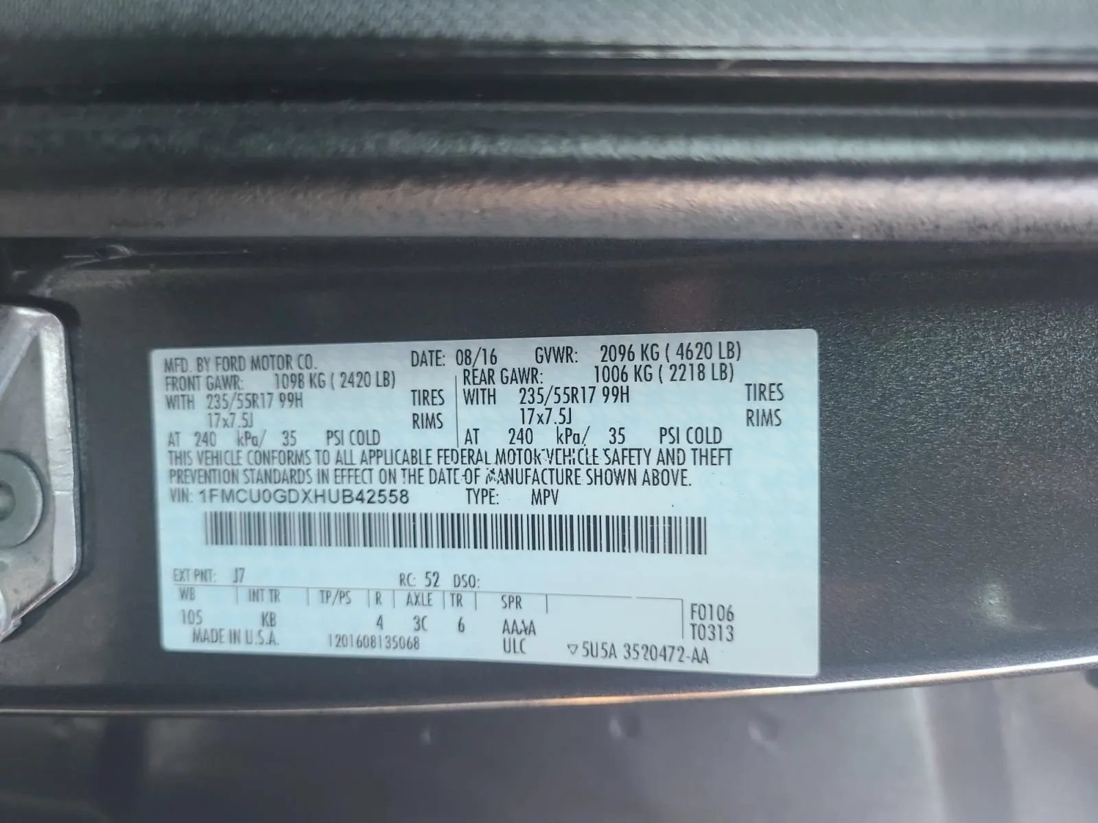 Used 2017 Ford Escape SE FWD image 25