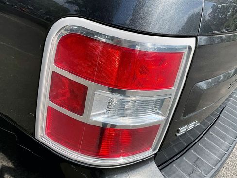 Used 2017 Ford Flex SEL w/ Equipment Group 202A image 29