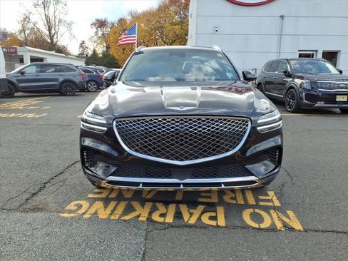 Used 2024 Genesis GV70 2.5T w/ Advanced Package image 2