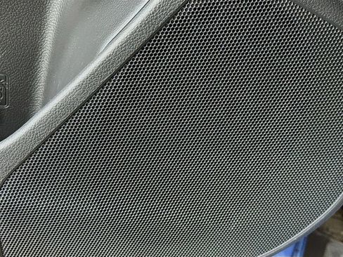 Used 2016 Subaru Forester 2.5i Limited image 21