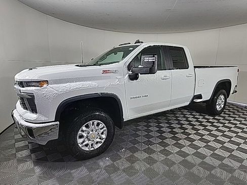 New 2025 Chevrolet Silverado 3500 LT w/ All Star Edition image 5