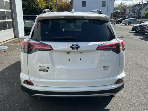 Used 2017 Toyota RAV4 XLE image 6