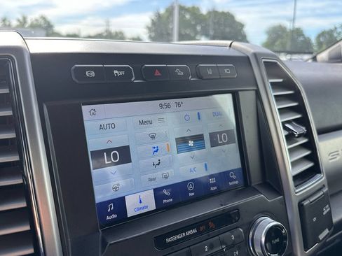 Certified 2020 Ford F350 Platinum w/ Tremor Off-Road Package AWD/4WD image 34