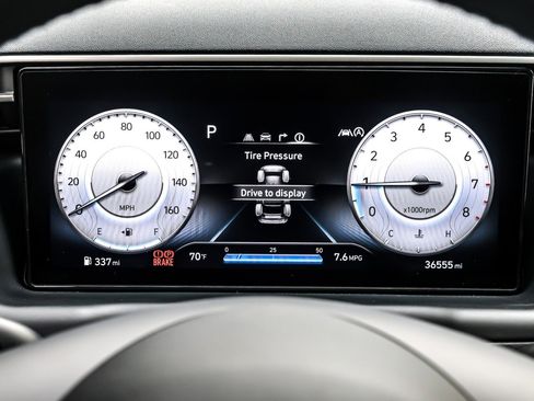 Used 2023 Hyundai Tucson Limited w/ Cargo Package image 20