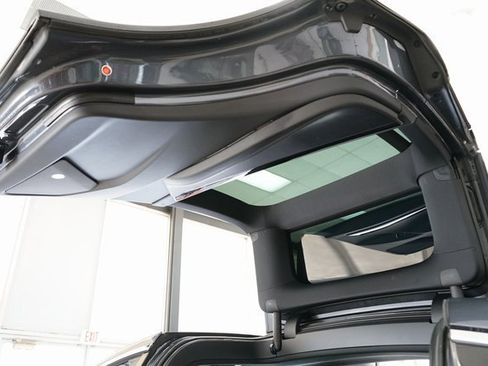 Used 2017 Tesla Model X 75D image 47