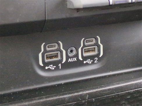 Used 2020 RAM 1500 Laramie image 25