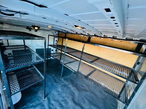 Used 2019 Nissan NV 3500 SL w/ Navigation Package image 19