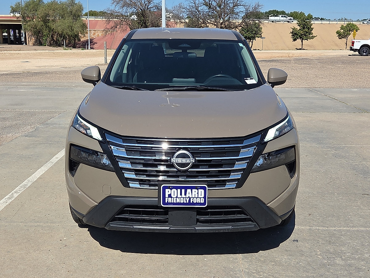 Used 2025 Nissan Rogue SV FWD image 8