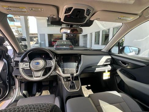 Used 2025 Subaru Outback Premium image 13