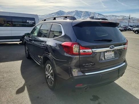 Used 2022 Subaru Ascent Touring image 2