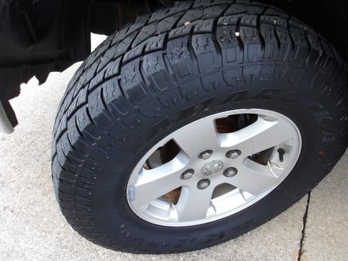 Used 2012 RAM 1500 Classic SLT image 44