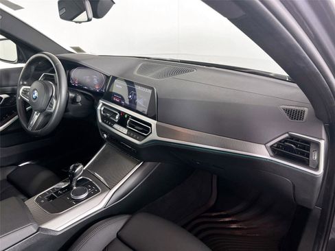Used 2019 BMW 330i xDrive Sedan w/ M Sport Package AWD/4WD image 27