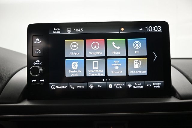 Used 2023 Honda Pilot Touring image 13