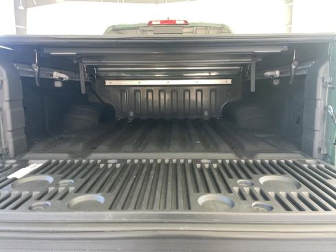 Used 2023 Nissan Frontier SV w/ SV Convenience Package AWD/4WD image 6