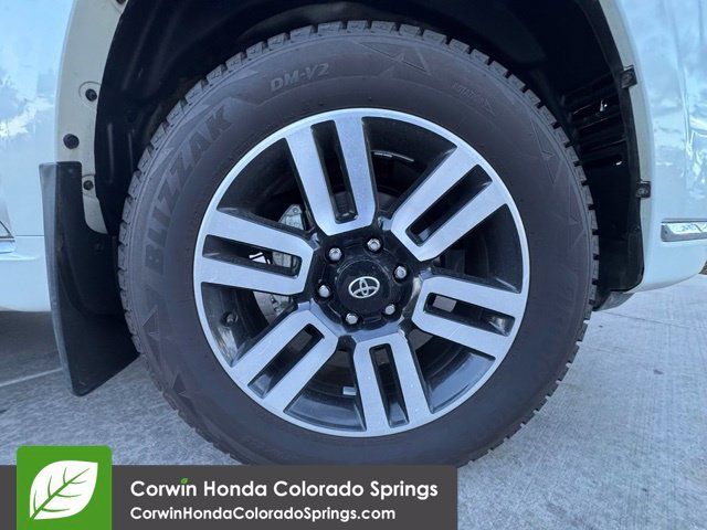 Used 2022 Toyota 4Runner Limited w/ Wilderness Package (TMS) AWD/4WD image 34