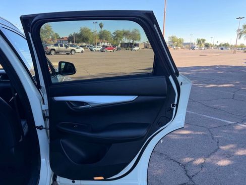 Used 2019 INFINITI QX50 Essential w/ Premium Heat Package image 16