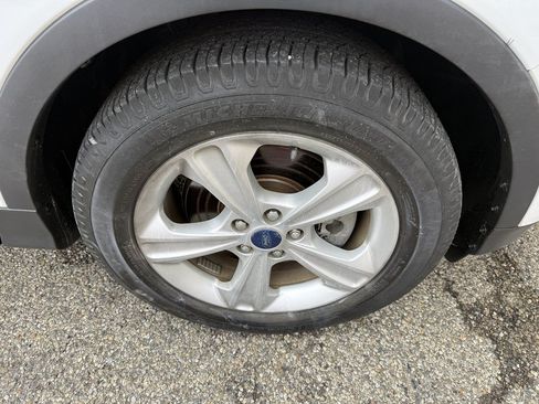 Used 2016 Ford Escape SE AWD/4WD image 7