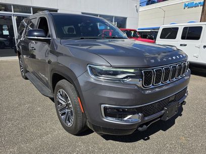 Used 2023 Jeep Wagoneer L 4WD w/ Premium Group I