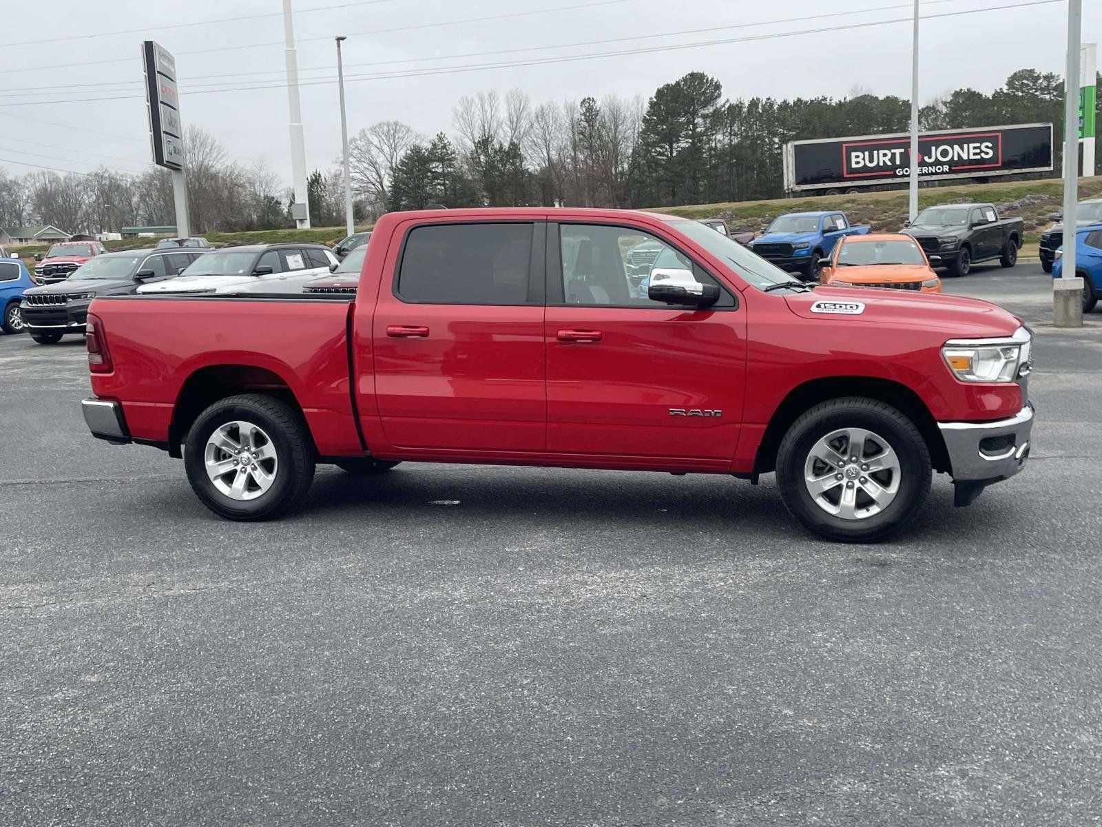 Used 2024 RAM 1500 Laramie RWD image 2