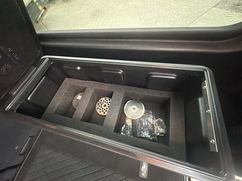 Used 2017 Mercedes-Benz G 550 Squared image 25