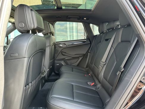 New 2026 Porsche Macan S image 16