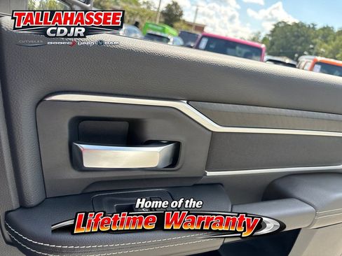 New 2026 RAM 3500 Big Horn AWD/4WD image 36