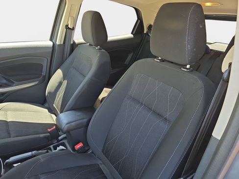 Used 2021 Ford EcoSport SE FWD image 10