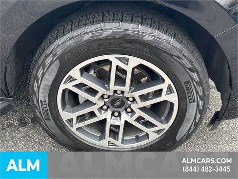 Certified 2025 Ford Expedition Active image 15