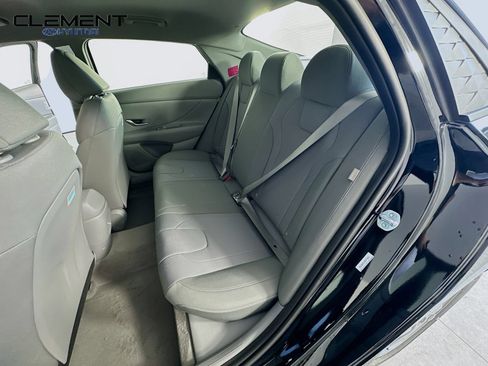 New 2026 Hyundai Elantra SE FWD image 26