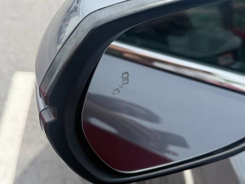 Used 2021 Honda CR-V EX image 4