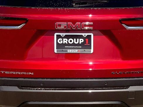 Used 2026 GMC Terrain Elevation FWD image 31