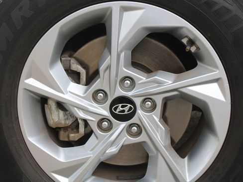 Used 2022 Hyundai Tucson SE FWD image 18