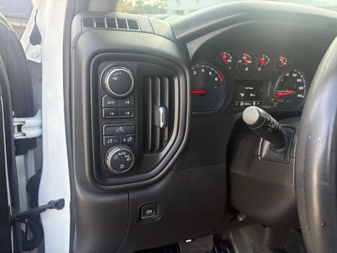 Used 2022 Chevrolet Silverado 3500 W/T w/ WT Convenience Package AWD/4WD image 18