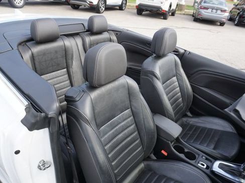 Used 2018 Buick Cascada Premium FWD image 25