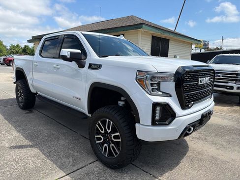 Used 2020 GMC Sierra 1500 AT4 w/ AT4 Premium Package AWD/4WD image 11