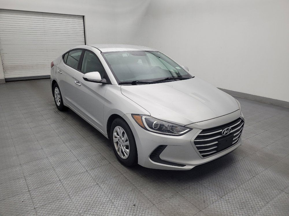 Used 2018 Hyundai Elantra SE FWD image 13