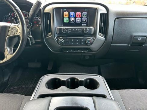 Used 2019 Chevrolet Silverado 1500 LT RWD image 16