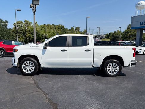 Used 2022 Chevrolet Silverado 1500 Custom AWD/4WD image 2