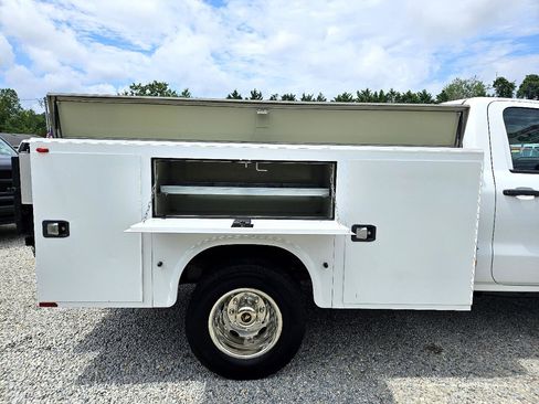 Used 2015 Chevrolet Silverado 3500 W/T image 22