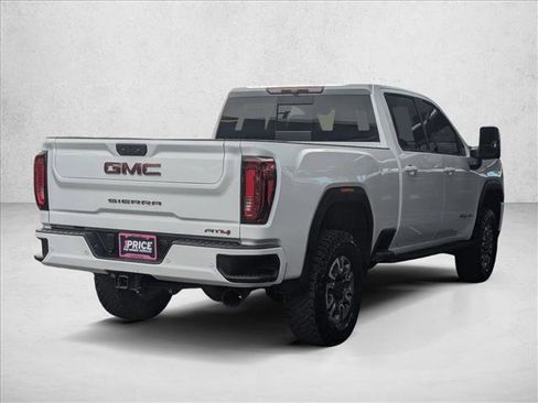 Used 2023 GMC Sierra 2500 AT4 w/ AT4 Preferred Package image 5