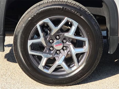 Used 2022 GMC Sierra 1500 SLT image 9