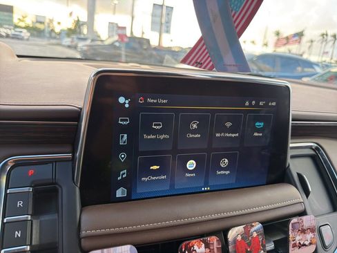 Used 2024 Chevrolet Tahoe High Country image 5