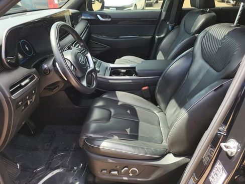 Used 2024 Hyundai Palisade Calligraphy image 21