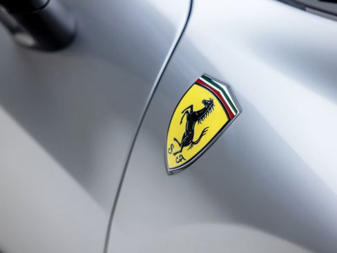 Used 2023 Ferrari 296 GTS image 38