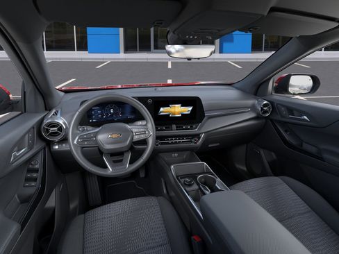 New 2026 Chevrolet Equinox LT w/ Safety and Technology Package image 15