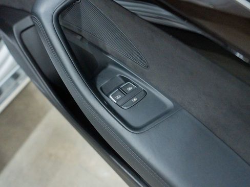 Used 2015 Audi A8 L TDI w/ Premium Package image 27