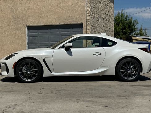 New 2025 Subaru BRZ Limited w/ Popular Package 2 image 6
