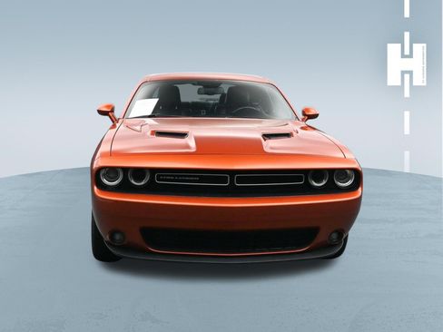 Used 2021 Dodge Challenger SXT w/ Plus Package RWD image 2